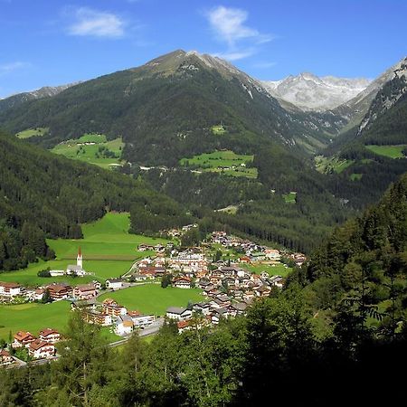 Lechnerhof Bed & Breakfast ลูตาโก ภายนอก รูปภาพ